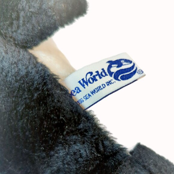 Sea World 1986 Shamu Orca Killer Whale Plush Toy Stuffed Animal 10" - Picture 4 of 4